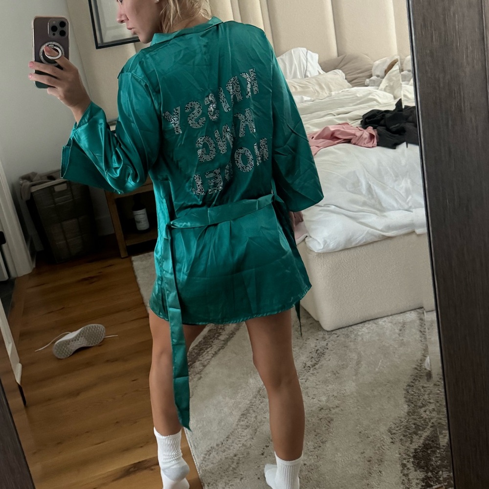 Silky/satin robe